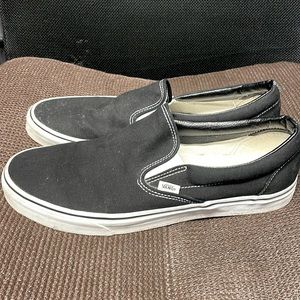 Men’s Vans classic slip on shoe - size 14 black